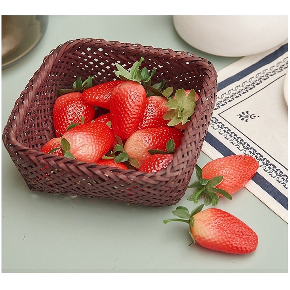 Bộ 20 Trái Dâu Giả Dùng Trang Trí Bàn