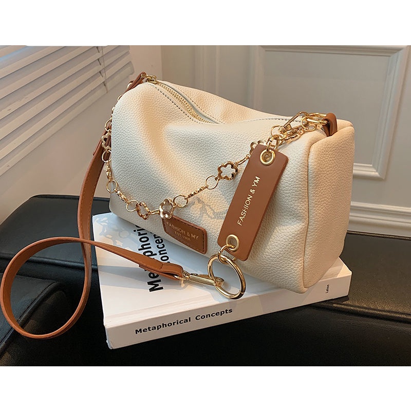 Túi Đeo Vai Thời Trang Mới 2022 Dễ Phối Đồ