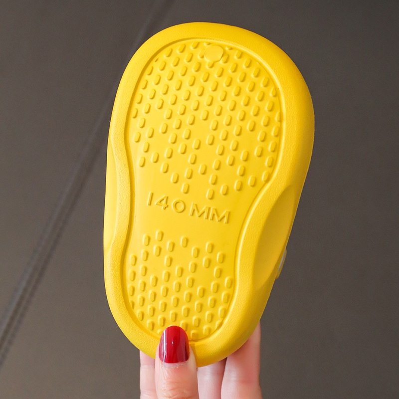 Dép sandal amila đế dày mềm mại chống trượt họa tiết hoạt hình thời trang - ảnh sản phẩm 5