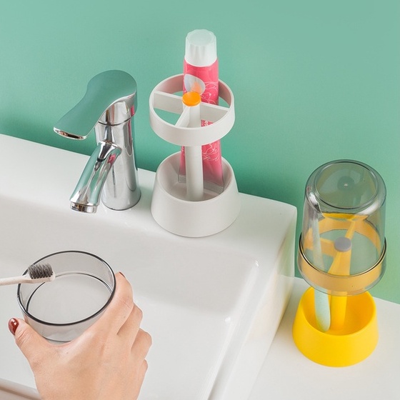 Giá Đựng Cốc Kiêm Kệ Để Bàn Chải Đánh Răng Tặng Sticker Dễ Thương
