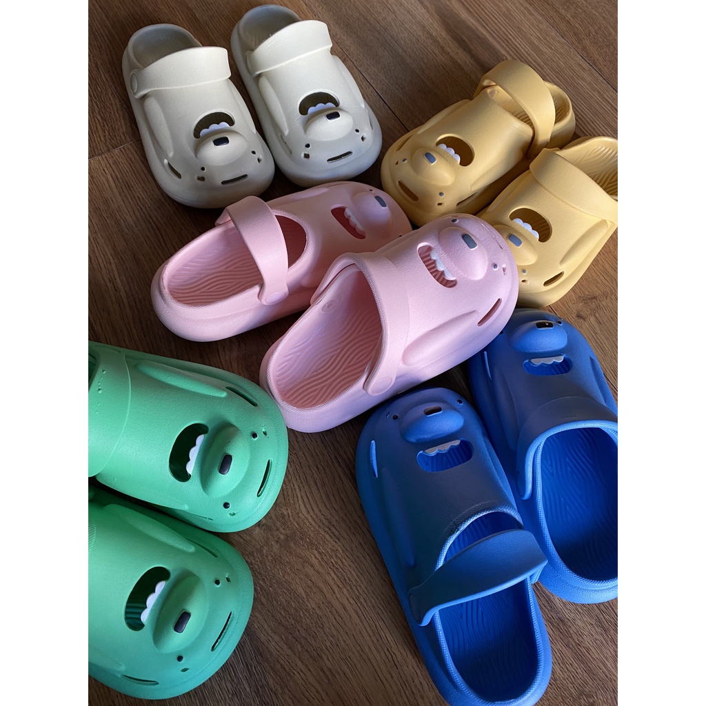 Dép sục Eva Cheerful Mario siêu nhẹ cho bé