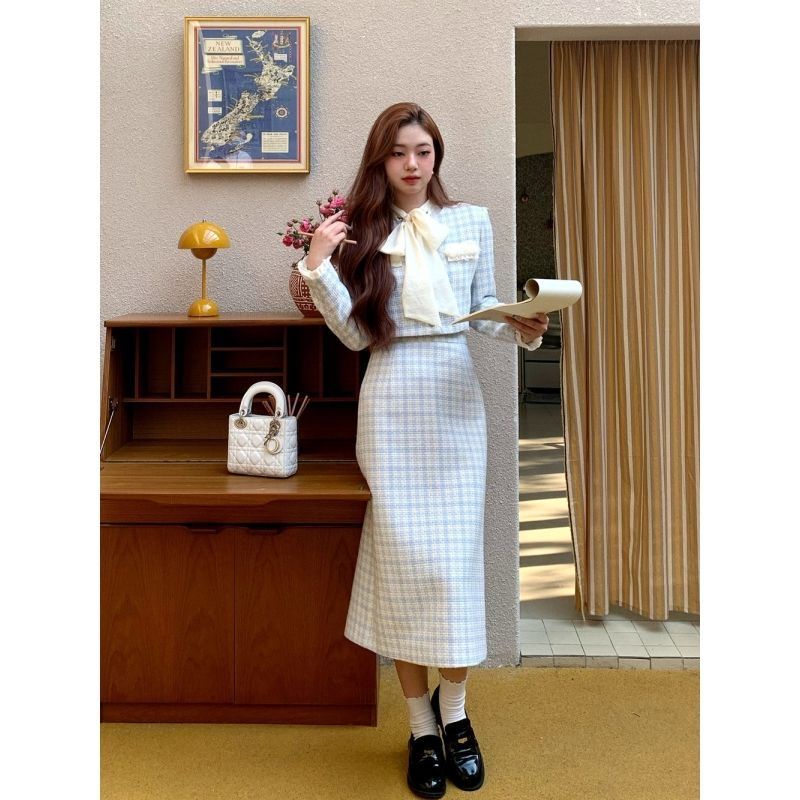 Bộ Áo Khoác + Chân Váy Lửng Thời Trang Mùa Đông Hàn Quốc 2022