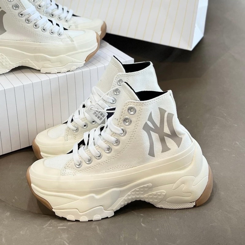 Giày thể thao nữ_MLB chunky high màu trắng giày nữ cao cổ độn đế 6-7cm phong cách cá tính