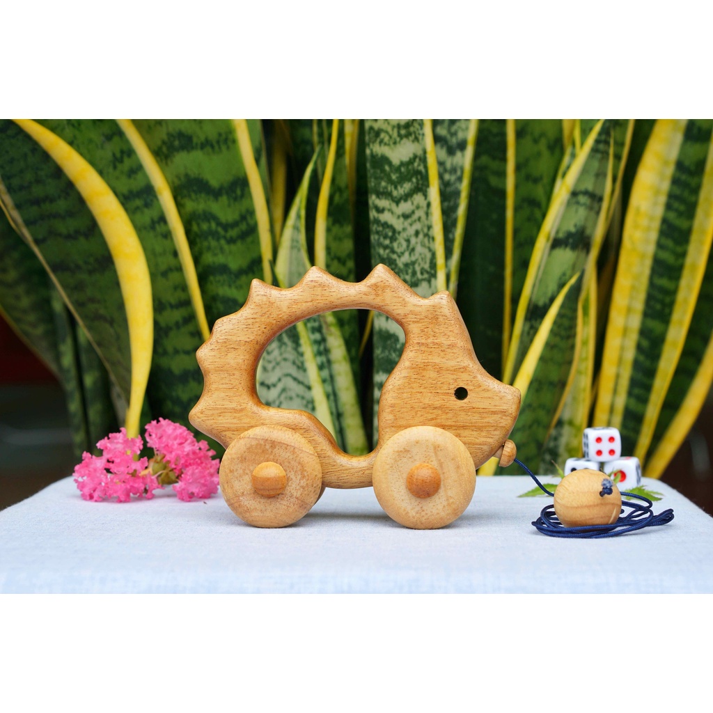 Đồ chơi xe nhím bằng gỗ, gỗ tự nhiên, đồ handmade, quà sinh nhật, giáng sinh cho trẻ, đồ lưu niệm, đồ trang trí tủ kệ.