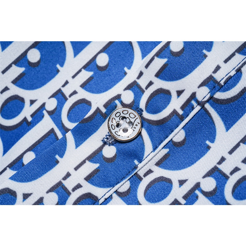 Áo Sơ Mi Ngắn Tay In Logo Cổ Điển Thoải Mái Thời Trang