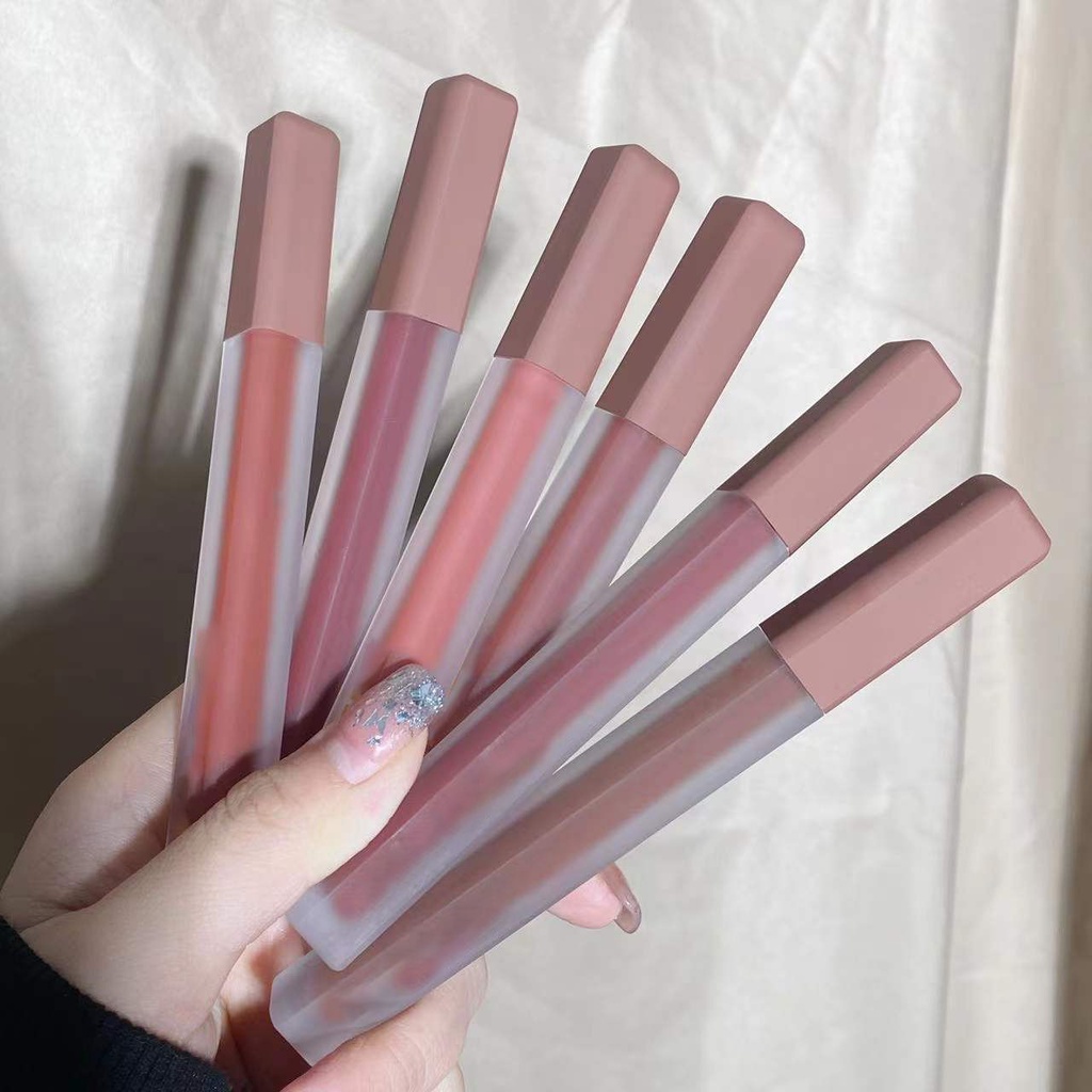 Son kem lì Pink Coco dưỡng ẩm chống nước chống khô môi