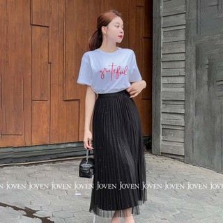 Chân váy xếp ly nhung đen Joven