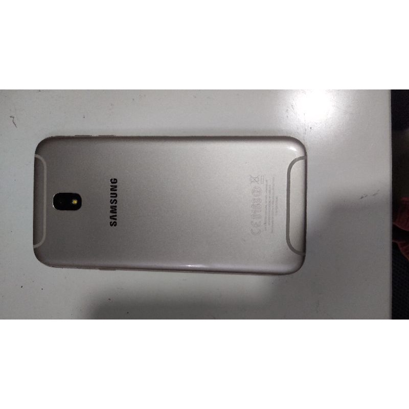 Xác Samsung J7 Pro hư màn hình full chức năng