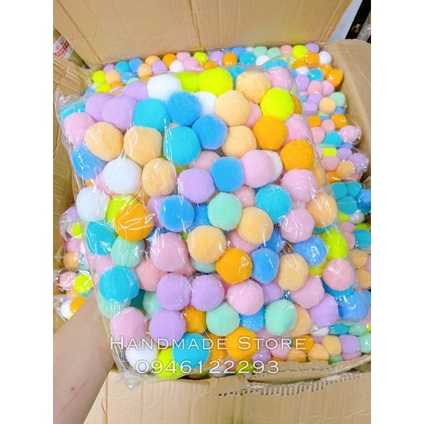 PomPom nhiều màu