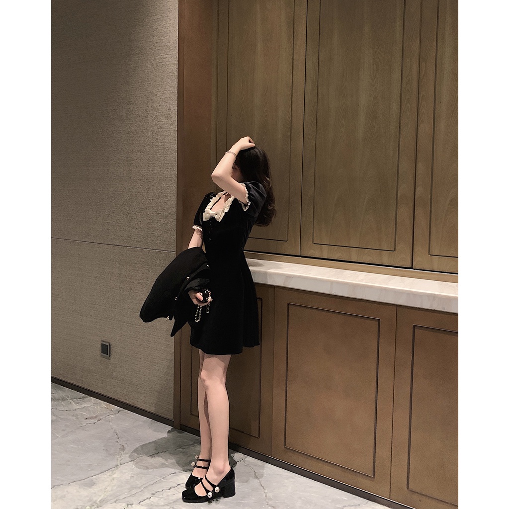 Giày gót cao đính ngọc trai giả phong cách Mary Jane màu nude kiểu Pháp