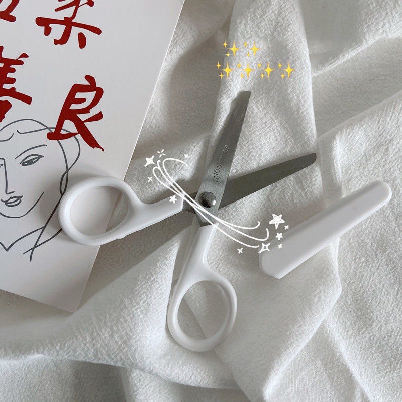 KÉO MINI FULL WHITE CÓ NẮP ĐẬY TIỆN LỢI - Tiệm nhà chun