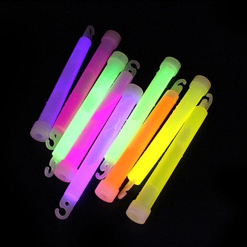 Combo 10 que phát sáng dạ quang Glow Stick - Light Stick 6 inch dài 15cm đường kính 1,5cm màu sắc ngẫu nhiên