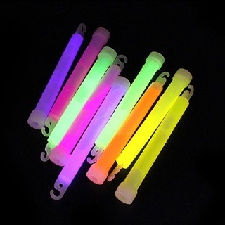 Combo 10 que phát sáng dạ quang dùng một lần Glow Stick - Light Stick 6 inch 1.5x15cm màu sắc ngẫu nhiên