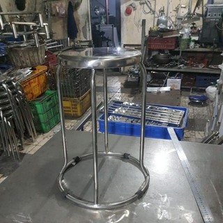 Ghế 4 chân kiềng vòng tròn cao 50cm , mặt tròn , chắc chắn , inox 201 và inox 304