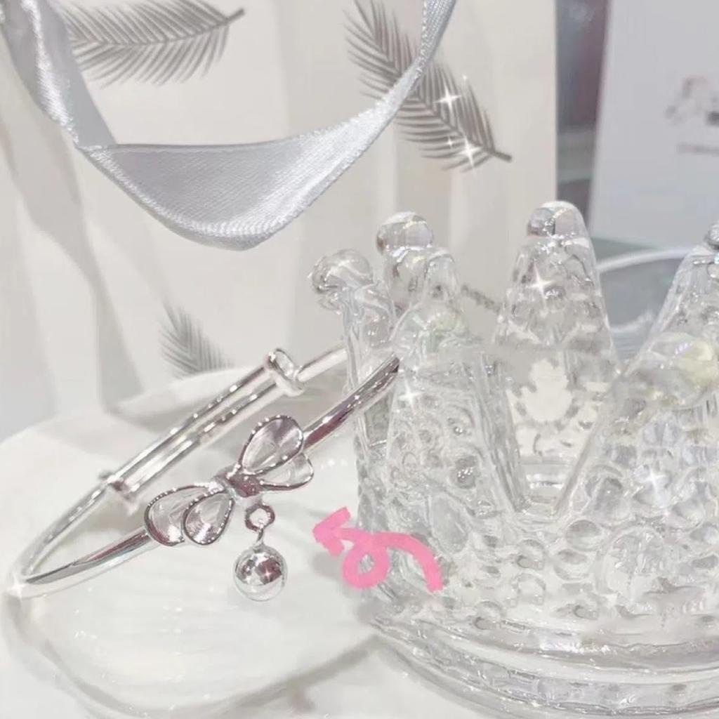 Vòng Đeo Tay Gắn Chuông Và Nơ Thanh Lịch Cho Nữ