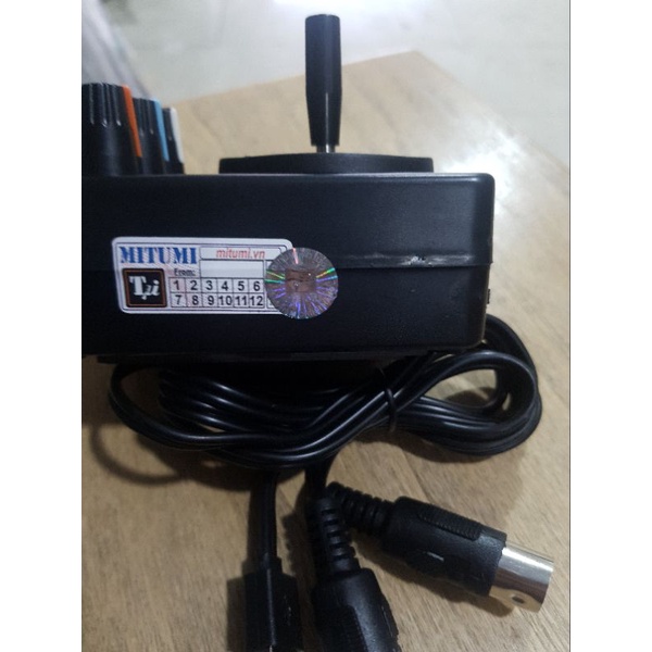 Ben đàn organ cao cấp, chuyên nghiệp Mitumi 4F hàng chính hãng tại trung tâm nhạc cụ