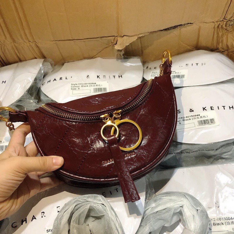 Túi Bao Tử C.K hàng QC kèm dây xích và 2 dây da vỡ hộp size 20cm SHOP DUYÊN CƯỜNG688