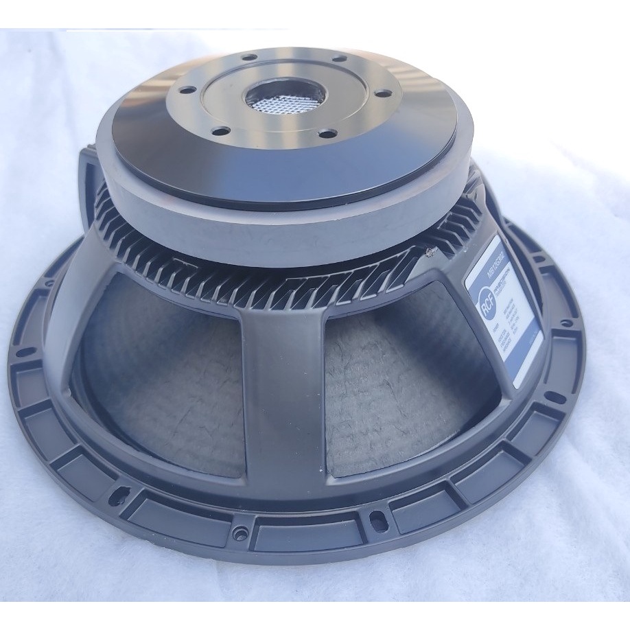 Cặp Loa 3 Tấc RCF Tiếng Sáng Vang Sa Trống Căng - Từ 170 Coil 75mm Gân 3 Xếp - Giá 2 Chiếc - Củ Bass 30 RCF