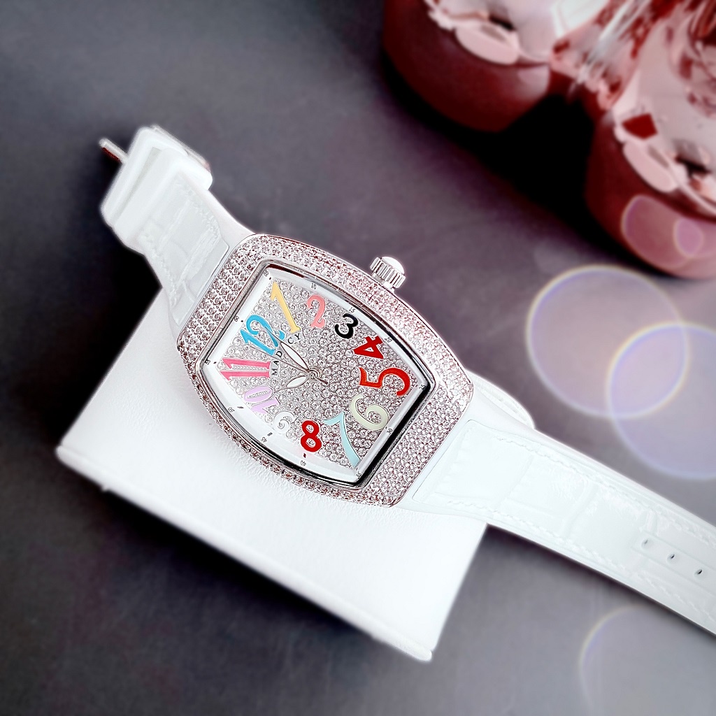 Đồng Hồ Nữ Madocy M81666 Dây Silicone Trắng Silver 33mm