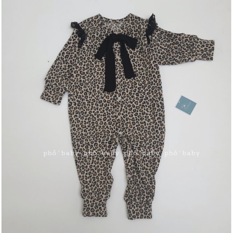 Bộ liền thân len  nơ đen tiểu thư