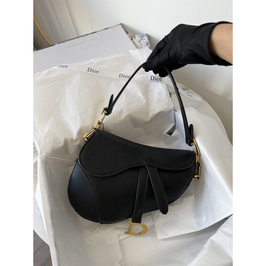 Túi xách nữ đeo chéo đen yên ngựa thời trang cao cấp