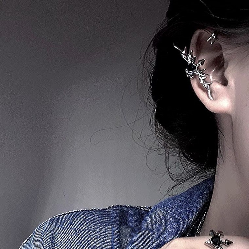 Mũi tên rơi trong tình yêu! Khuyên Tai Hình Trái Tim Màu Tối Phong Cách Ngọt Ngào Cá Tính Cao Cấp Dành Cho Nữ