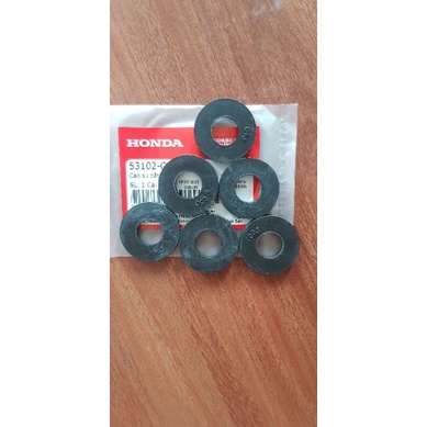 Ốc bắt sọ khỉ vào ghi đông xe Dream Honda