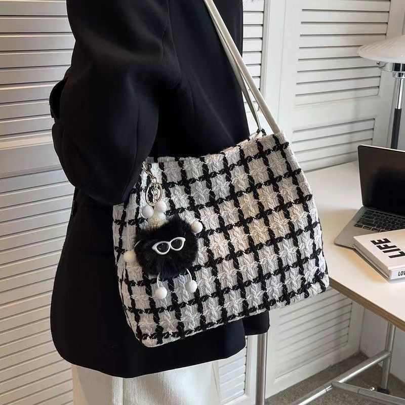 Túi Tote Đeo Vai / Xách Tay Cỡ Lớn Họa Tiết Kẻ Sọc Thời Trang Cao Cấp Cho Nữ 26 * 23