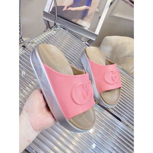 Dép nhựa đúc  GC nguyên khối pha màu hàng quảng châu đế cao 3cm