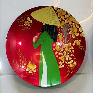 Đĩa sơn mài cô gái áo dài