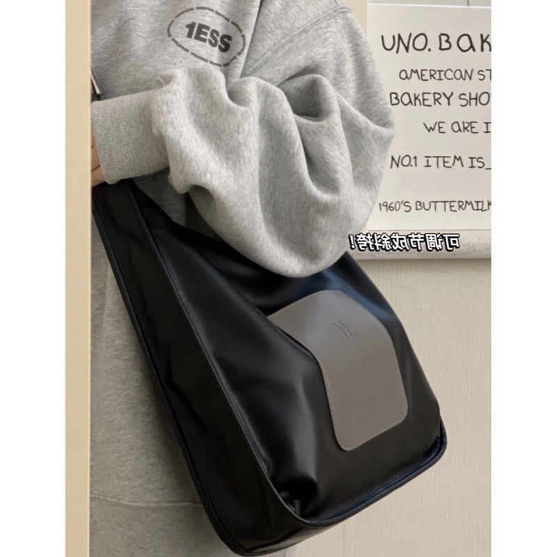 Túi Tote Đeo Vai Sức Chứa Lớn Thiết Kế Đơn Giản Chất Lượng Cao