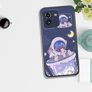 ỐP LƯNG SAMSUNG A04S,  IN HÌNH PHI HÀNH GIA CHIBI.
