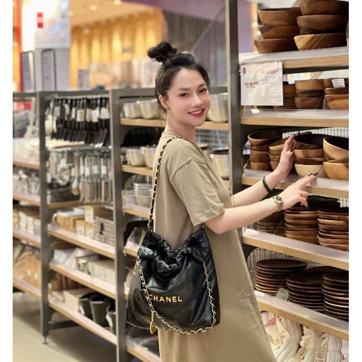 Túi xách nữ C.N Shopping sz38cm(tag vàng&amp;bạc)chất da đẹp ko điểm chê fullbox nguyên seal