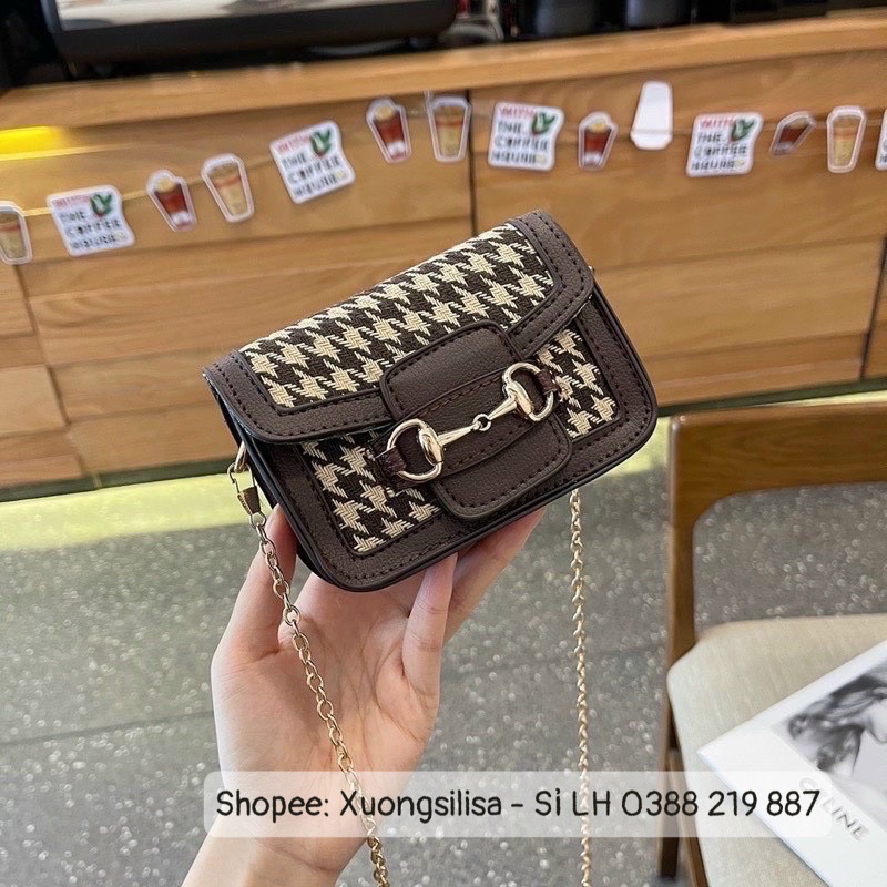 Túi đeo chéo mini móc nối họa tiết zic zac