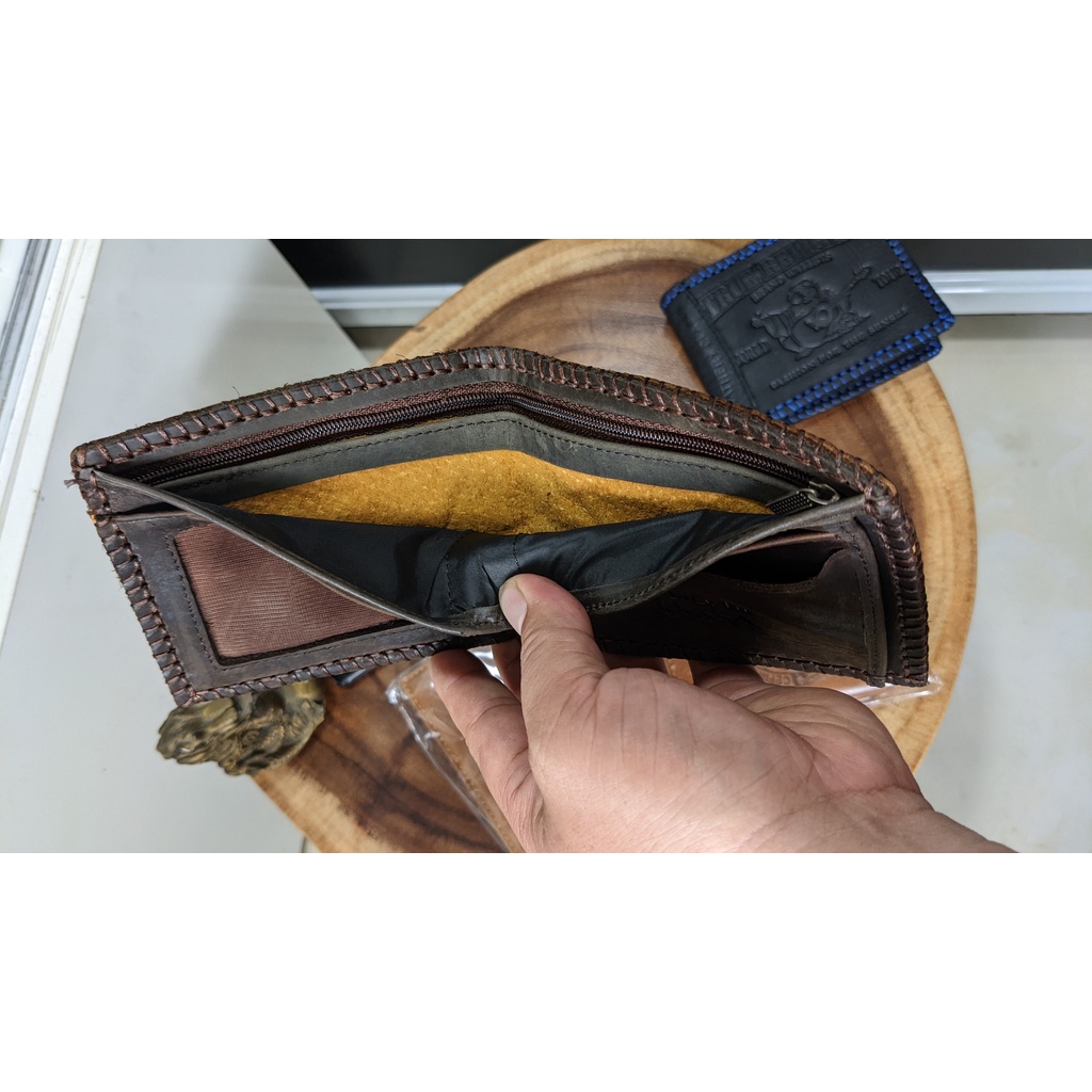 Ví Nam Da Bò Sáp Thật  May Tay-  Hình Ông Địa