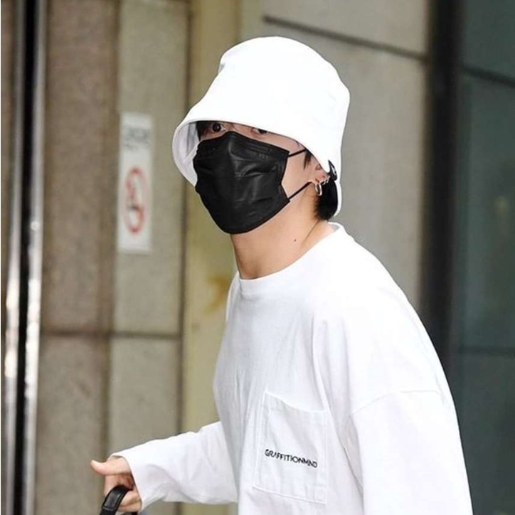 Mũ Bucket Đính Đinh Tán Phong Cách BTS Jungkook