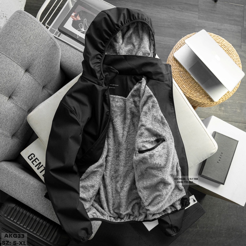 Áo khoác gió lót lông: Lớp ngoài chống nước chống gió, bên trong lót lông cừu bao ấm, mũ tháo rời được, túi khoá 2 bên