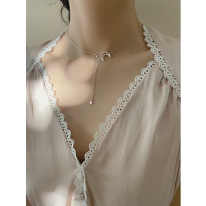 Vòng cổ Mặt Trăng Và Ngôi Sao