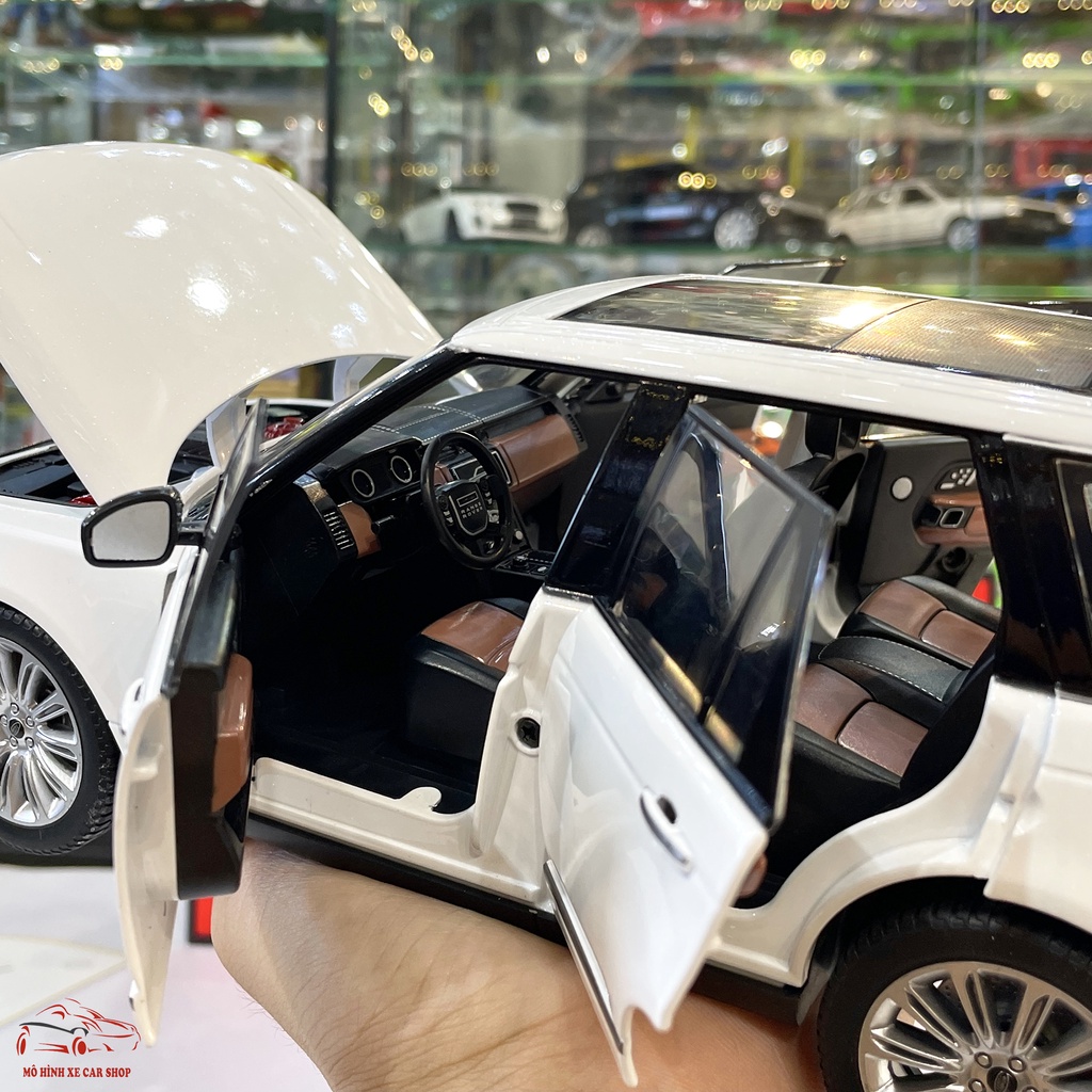 Mô hình xe hợp kim Land Rover Autobiography 50th Anniversary Edition tỉ lệ 1:18 hãng Alloy 2 màu