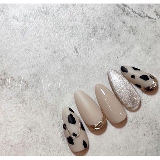 Nailbox ,10 móng úp thiết kế hoạ tiết da beo ,tráng gương.