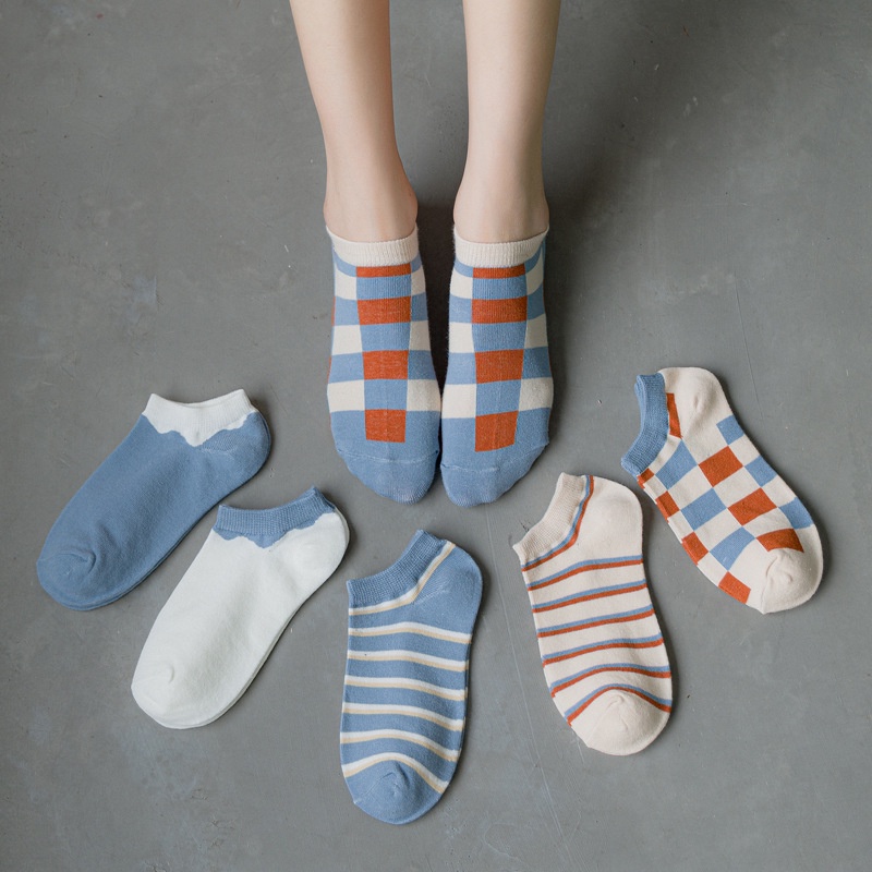 Tất vớ nữ cổ ngắn họa tiết kẻ  phong cách vintage thời trang T9