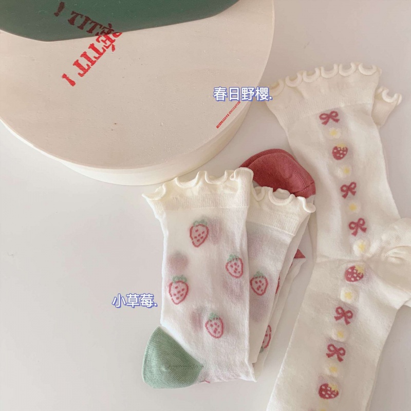 Vớ Cổ Cao Thoáng Khí Dễ Thương Cho Nữ