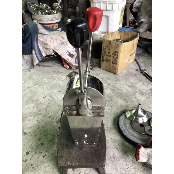 Tay ga số tàu  biển. inox