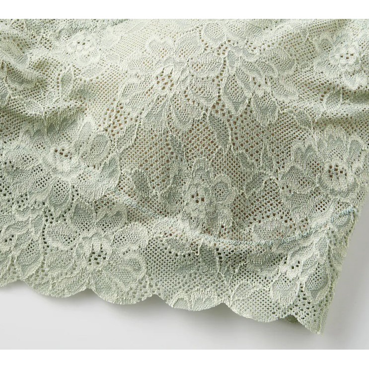 Áo lót nữ ren Halftop Cherish Moon Gunze TC4855 không gọng, không đường viền, không móc cài nội địa Nhật