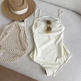 Bikini dây ngang hở lưng