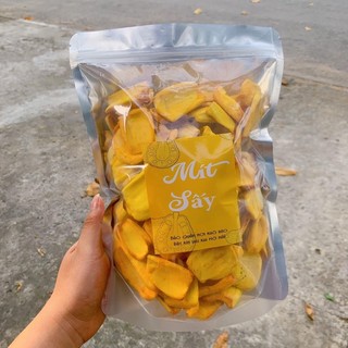 Mít sấy nguyên miếng