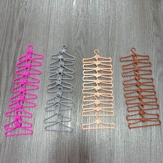 Móc treo quần áo cho búp bê bằng nhựa giá rẻ siêu cứng