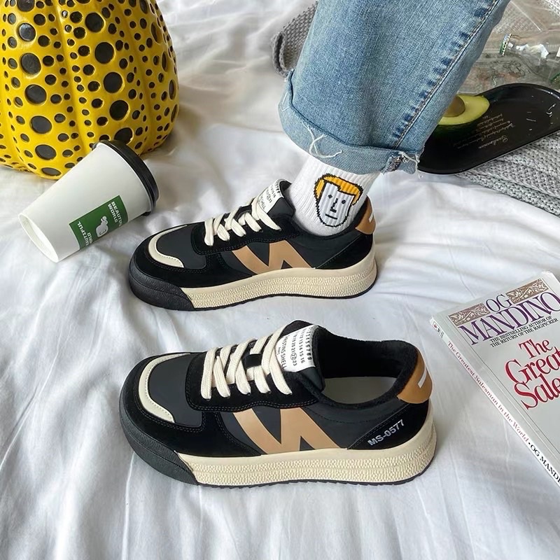 GIÀY THỂ THAO NỮ MŨI VIỀN NÂU