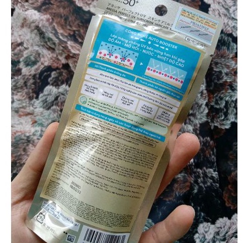 SỮA CHỐNG NẮNG ANESSA 2 MÀU CHO DA DẦU VÀ NHẠY CẢM SPF50+ PA++++