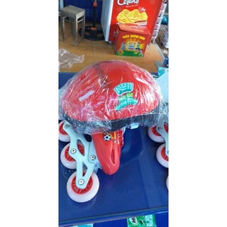Giày patin quà tặng sữa kun